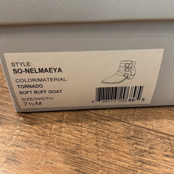 ⭐️HP⭐️ Sole Society Ankle Boots - Picture 3 of 8